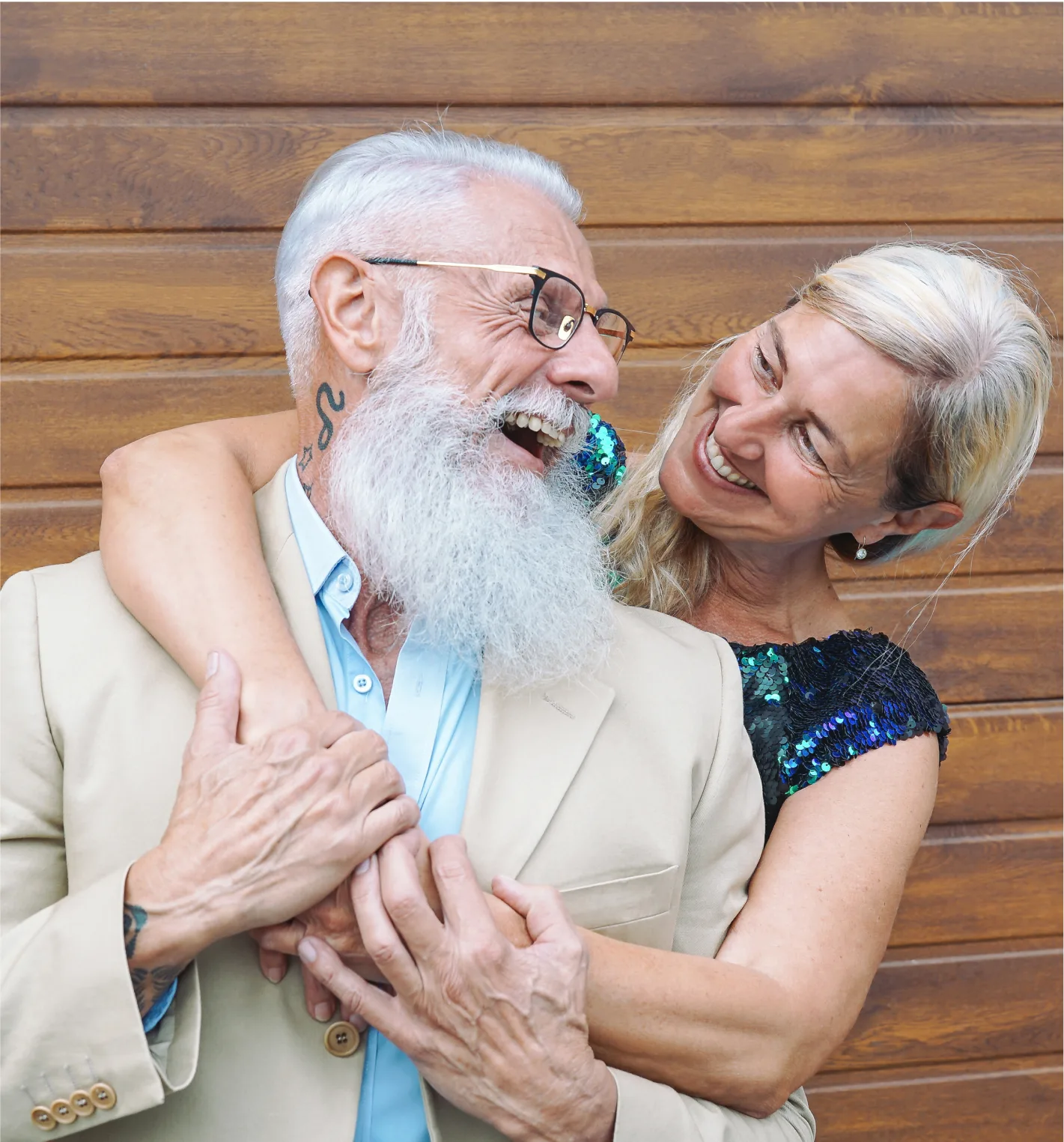 happy-fashion-seniors-couple-embracing-outdoor-2021-12-09-19-22-27-utc